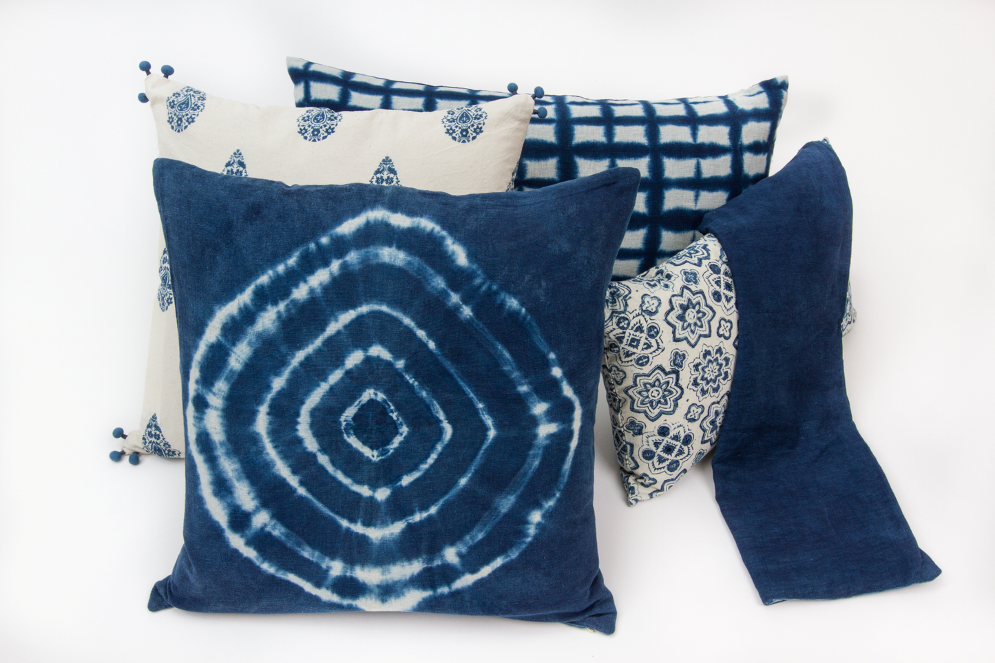 Pondicherry Pillow Cover