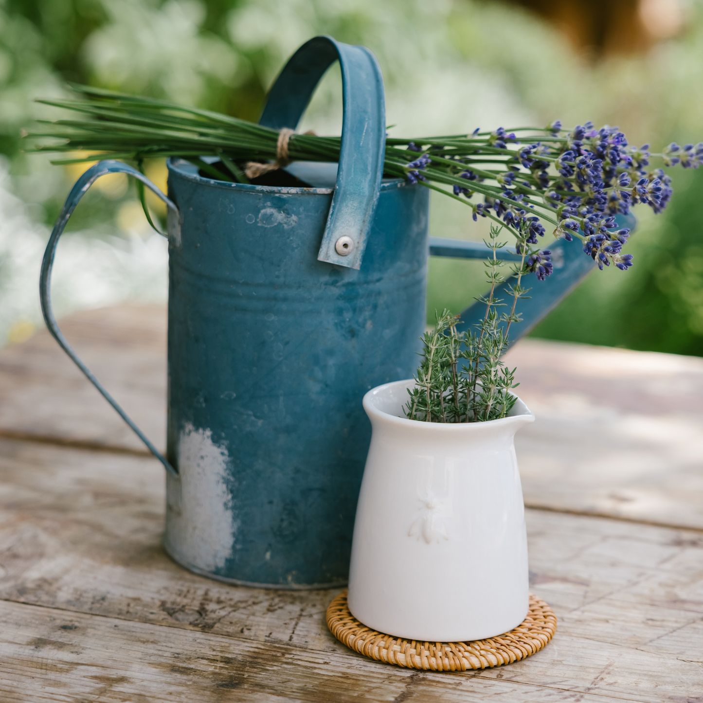 Bee Ceramic Creamer in Ecru