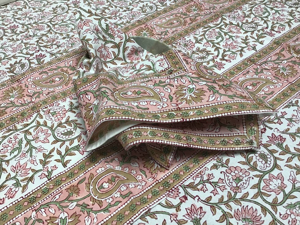 Rosé Tablecloth