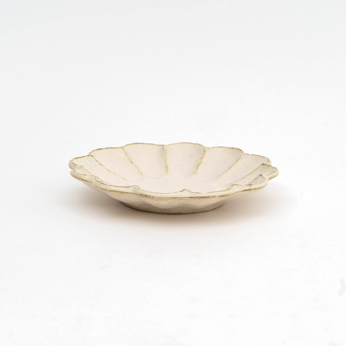 Rinka Scalloped Dishes