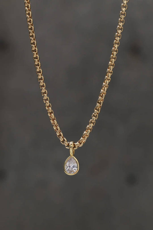 Sloane Chain & Pendant Necklace
