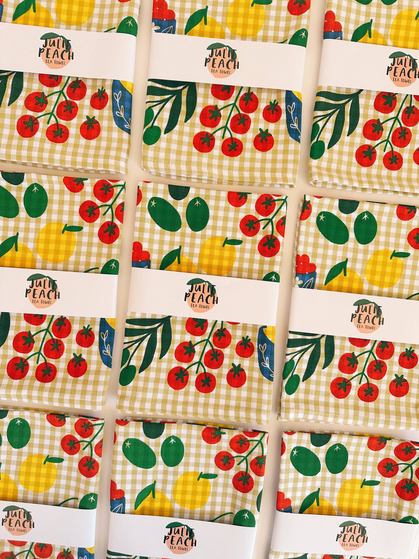 Mangia! Gingham Tea Towel
