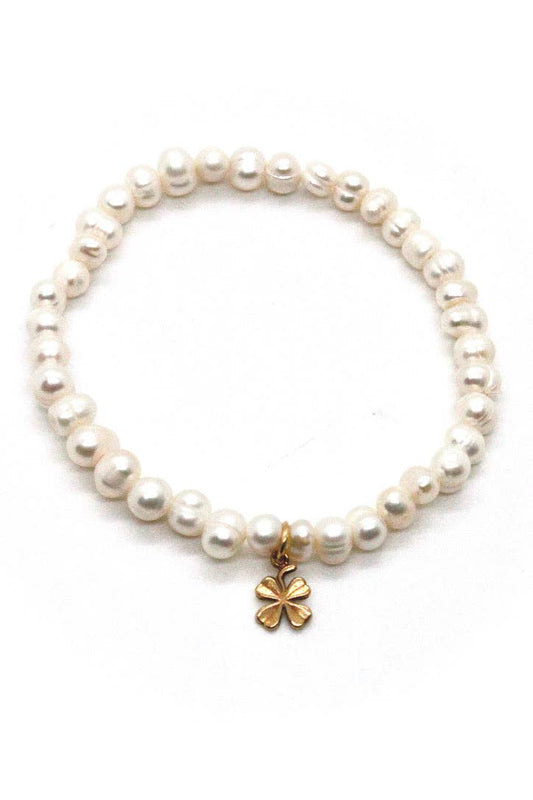 Freshwater Pearl Bracelet with Shamrock