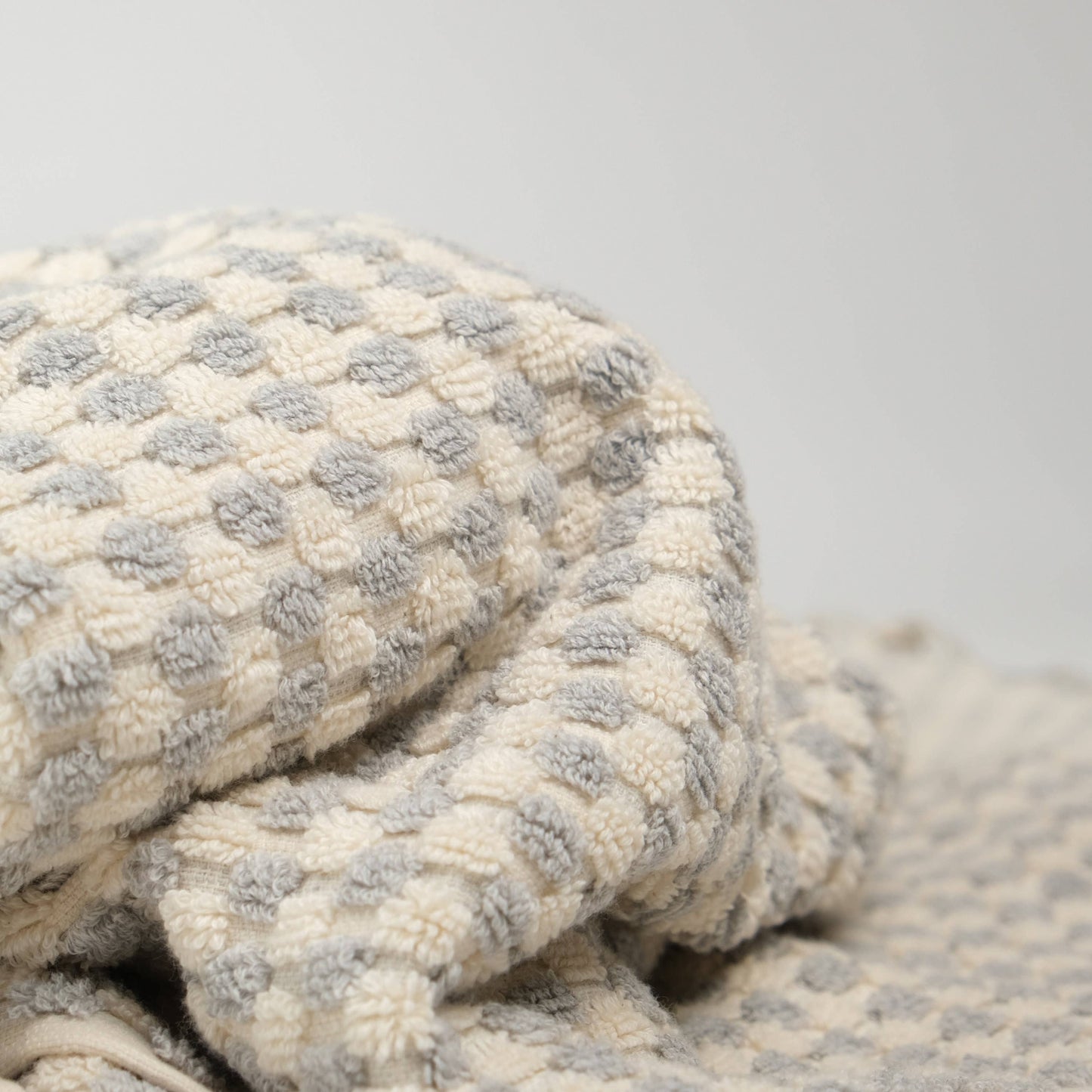 Pom Pom Towel