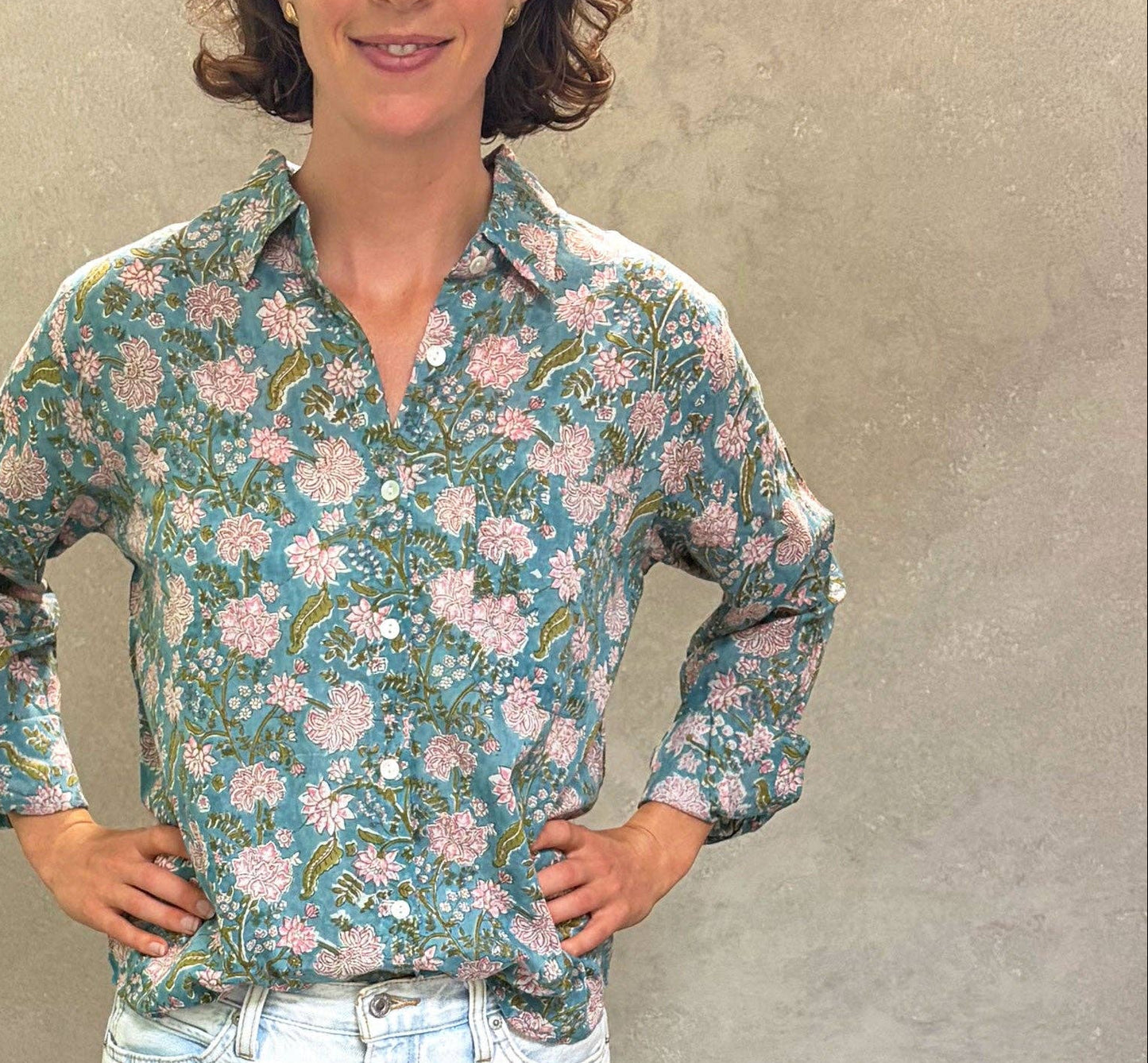 Isla Aqua Pali Shirt