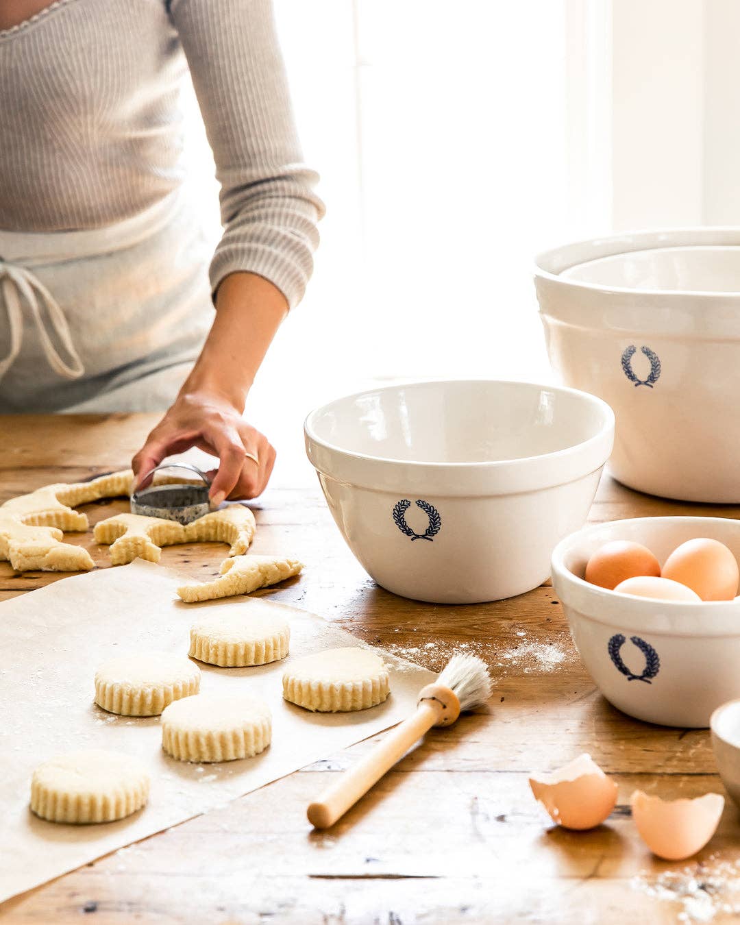 Laurel Mixing Bowls