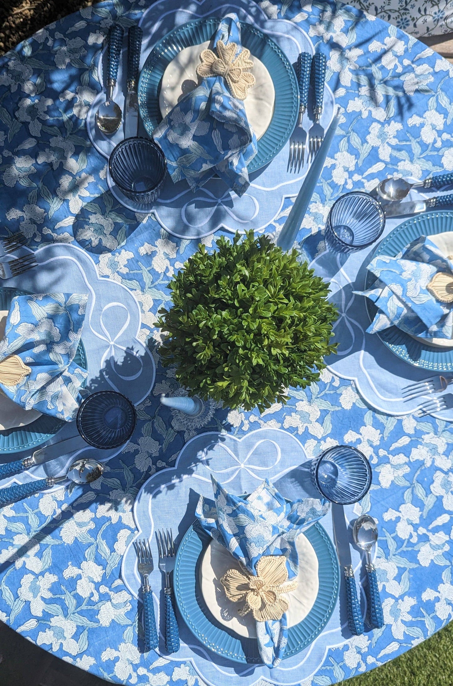 Orchid Blue Round Tablecloth